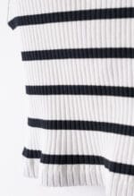 CROPPED TOP ΜΕ ΡΙΓΕΣ - Image 2